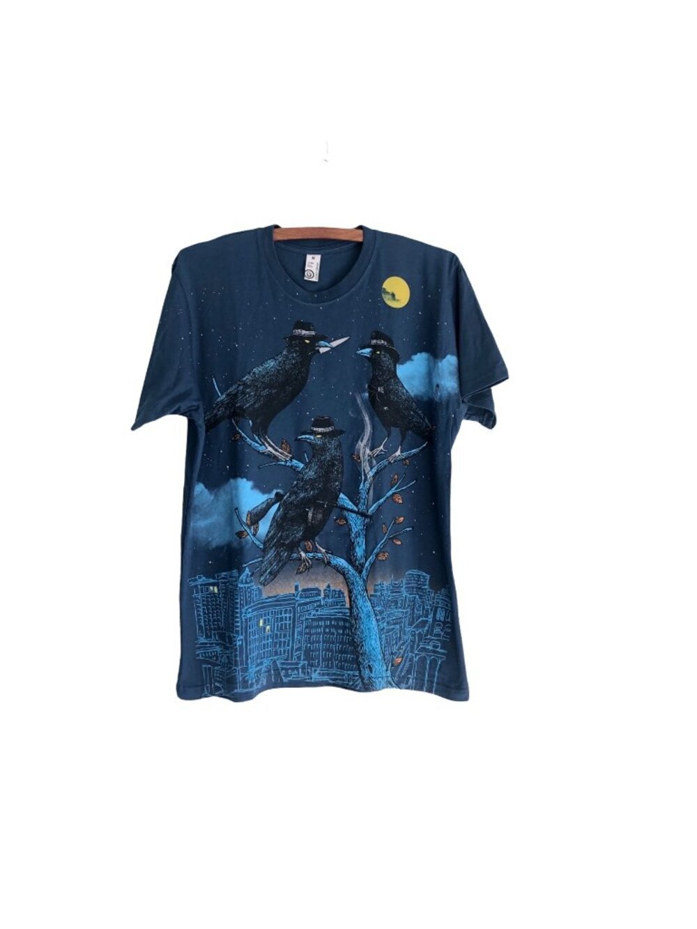 Design by Humans Alvarejo The Perfect Murder Crow Graphic Tshirt Medium